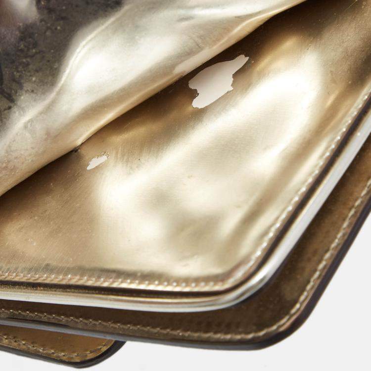 Pre Owned Gucci Light Gold Patent Leather Studded Evening Wristlet