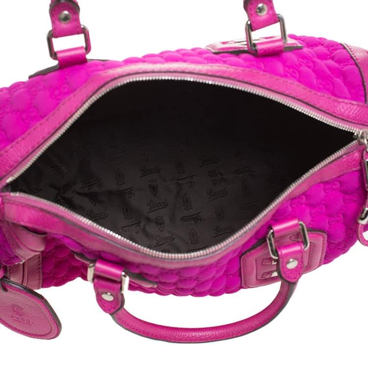 مملوكة مسبقًا Gucci Magenta Guccissima Neoprene and Leather Medium Techno Tag Boston Bag