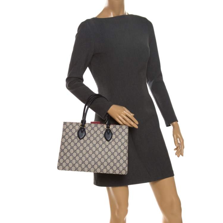 مملوكة مسبقًا Gucci Navy Blue/Red GG Supreme Top Handle Bag