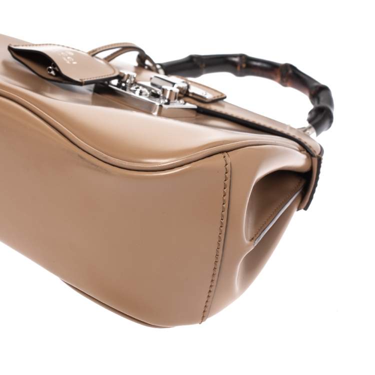 Pre Owned Gucci Beige Leather Lady Lock Bamboo Top Handle Bag