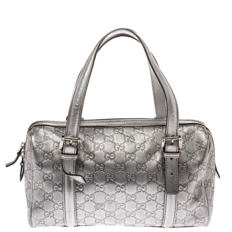 مملوكة مسبقًا Gucci Metallic Silver Guccissima Leather Britt Boston Bag
