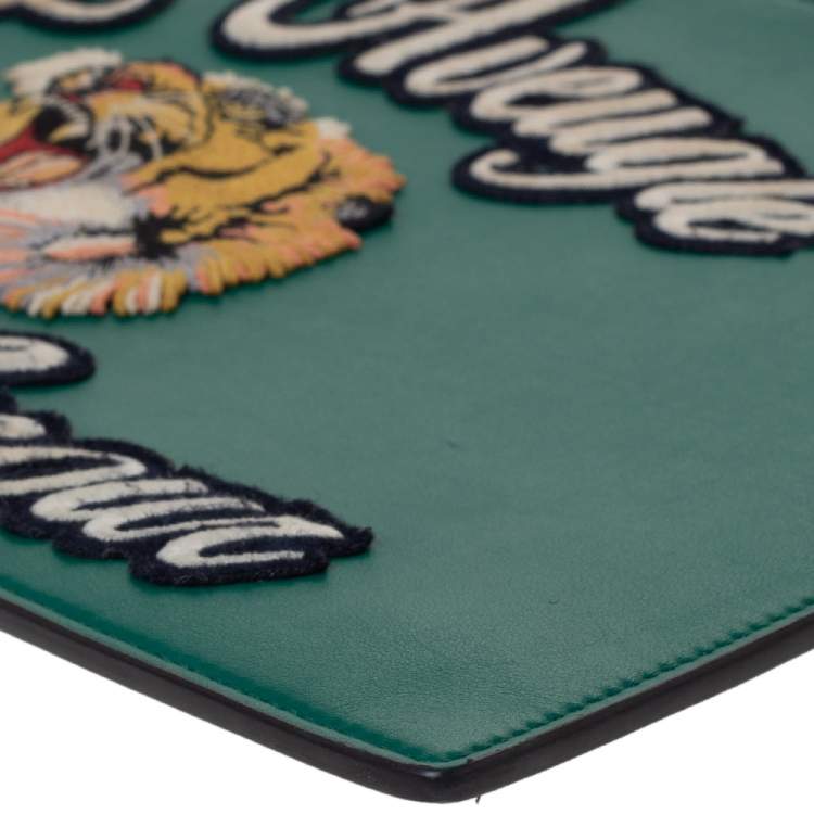 Pre Owned Gucci Green Leather L'Aveugle Par Amour Pouch