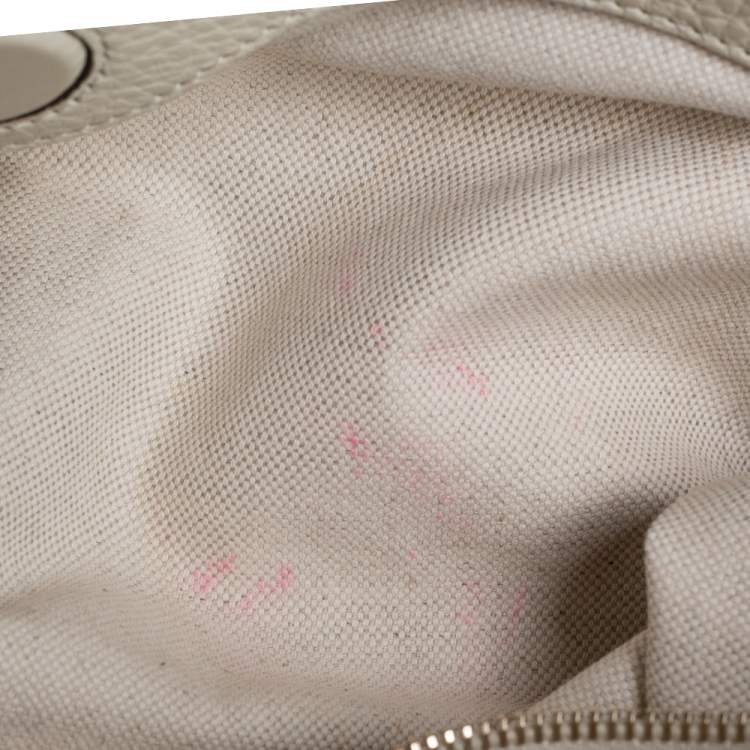 Pre Owned Gucci Ivory Grained Leather Medium Bamboo Shopper Tote