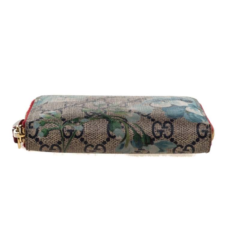 Pre Owned Gucci Blue GG Supreme Canvas Blooms Card Case