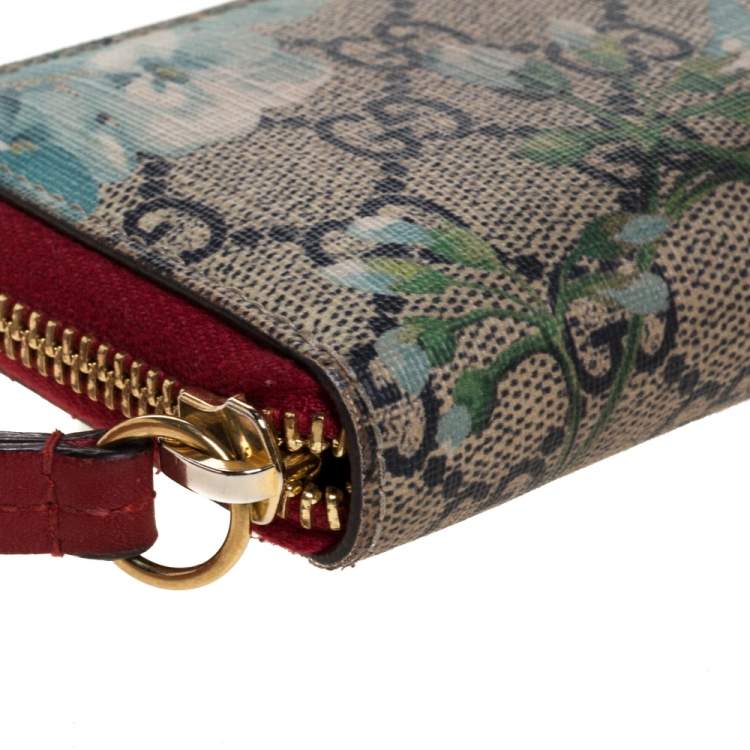 Pre Owned Gucci Blue GG Supreme Canvas Blooms Card Case