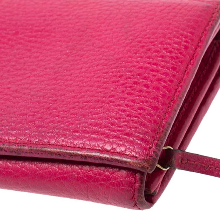 Pre Owned Gucci Magenta Leather Swing Continental Wallet