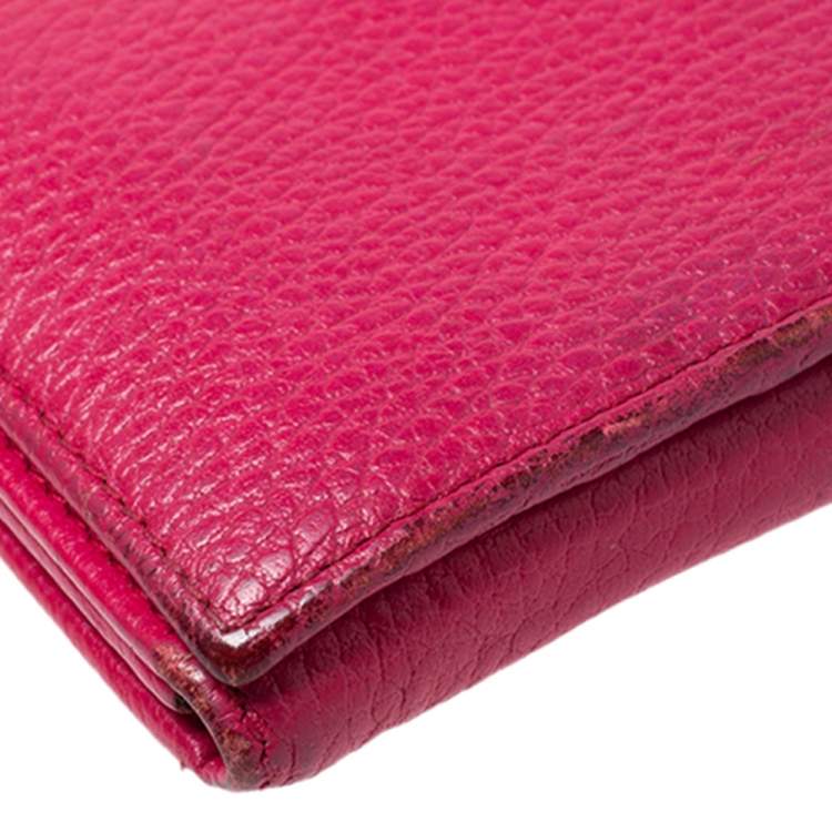 Pre Owned Gucci Magenta Leather Swing Continental Wallet