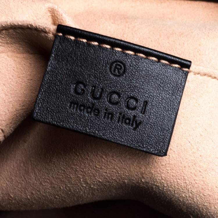 مملوكة مسبقًا Gucci Black Matelasse Leather GG Marmont Backpack