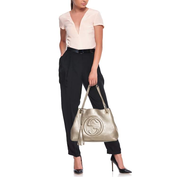 Pre Owned Gucci Light Gold Grain Leather Medium Soho Chain Tote