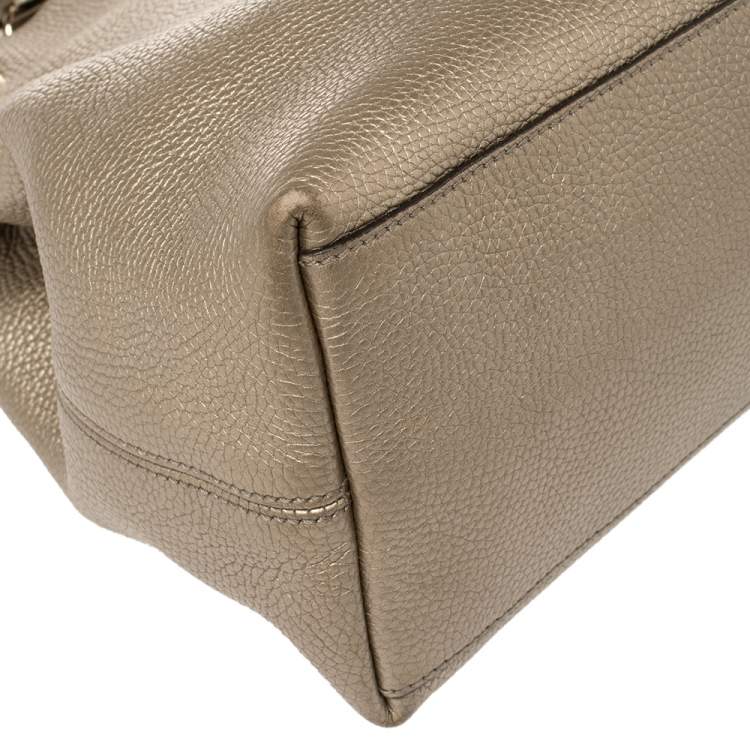 Pre Owned Gucci Light Gold Grain Leather Medium Soho Chain Tote