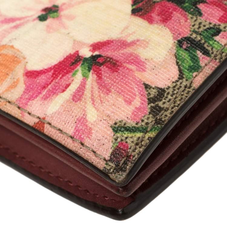 Pre Owned Gucci Beige/Pink GG Supreme Canvas Blooms Card Case
