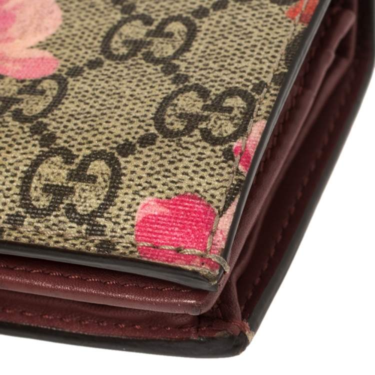 Pre Owned Gucci Beige/Pink GG Supreme Canvas Blooms Card Case