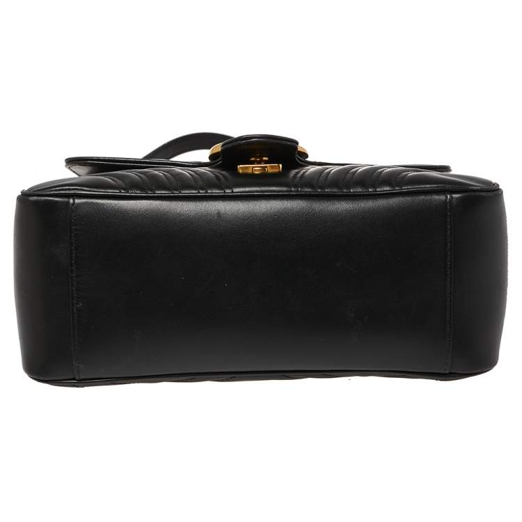 Pre Owned Gucci Black Matelasse Leather Small GG Marmont Top Handle Bag