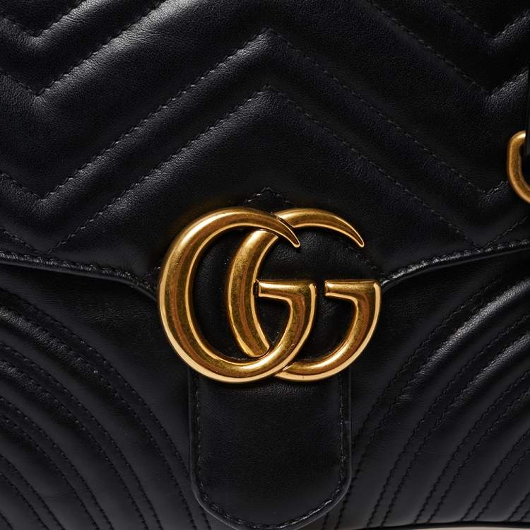 Pre Owned Gucci Black Matelasse Leather Small GG Marmont Top Handle Bag