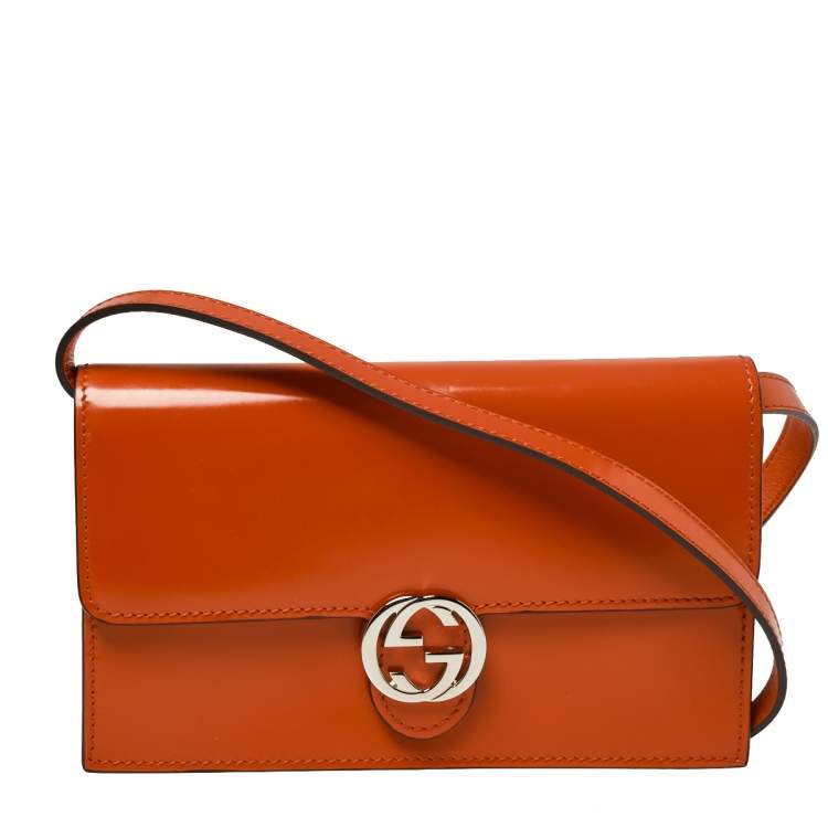 Gucci Soho patent leather clutch bag Pink ref.805952 - Joli Closet