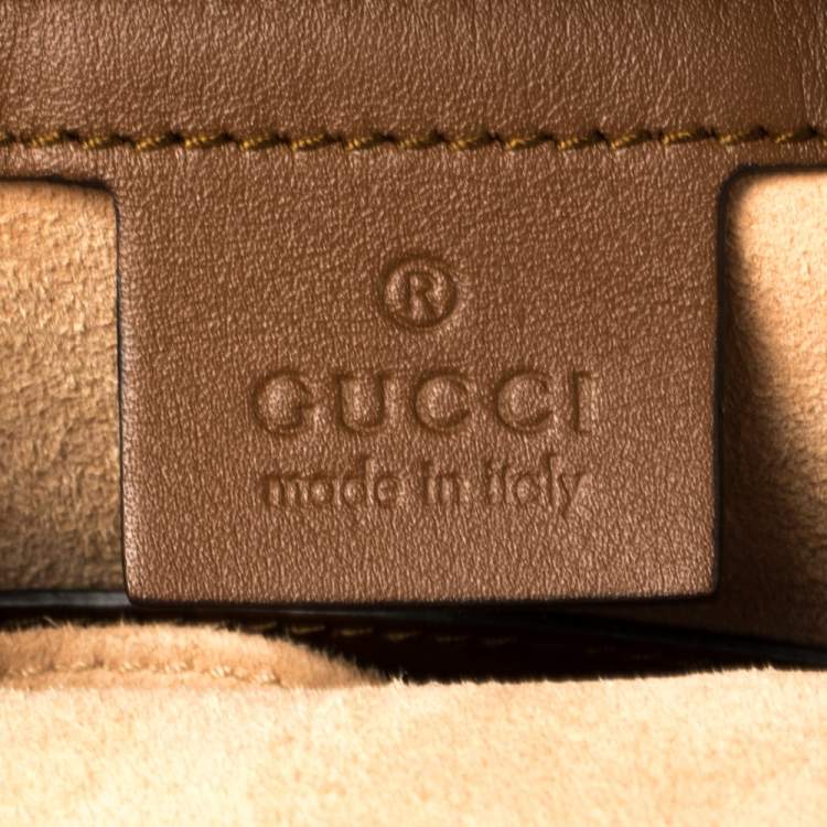 Pre Owned Gucci Beige/Brown Bee Embroidered GG Supreme Canvas and Leather Small Day Backpack