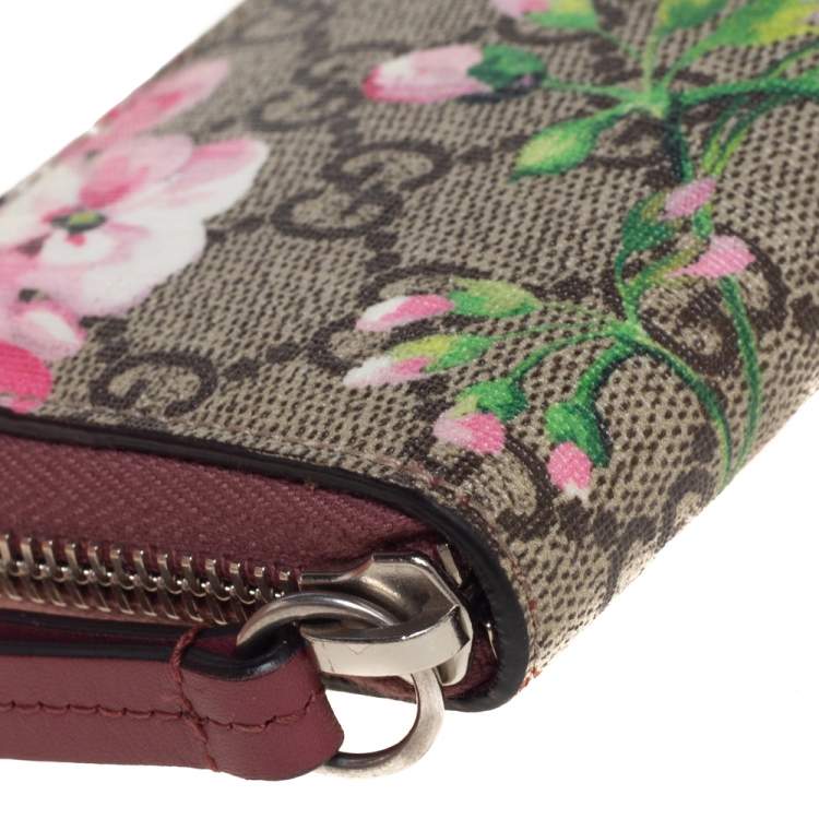 مملوكة مسبقًا Gucci Multicolor GG Supreme Blooms Canvas Coin Purse