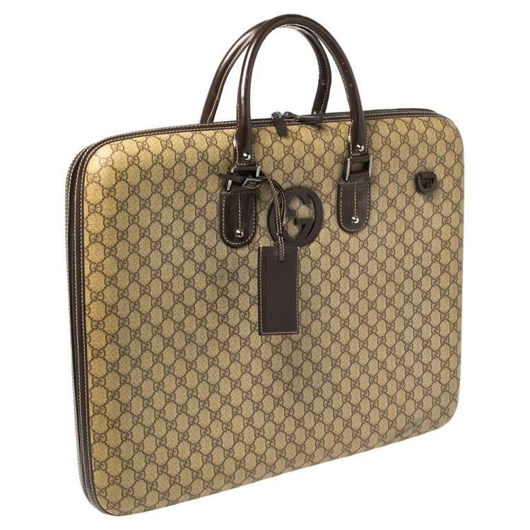 Pre Owned Gucci GG Supreme Interlocking G Garment Hard Case Travel Bag