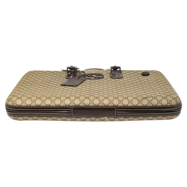 Pre Owned Gucci GG Supreme Interlocking G Garment Hard Case Travel Bag