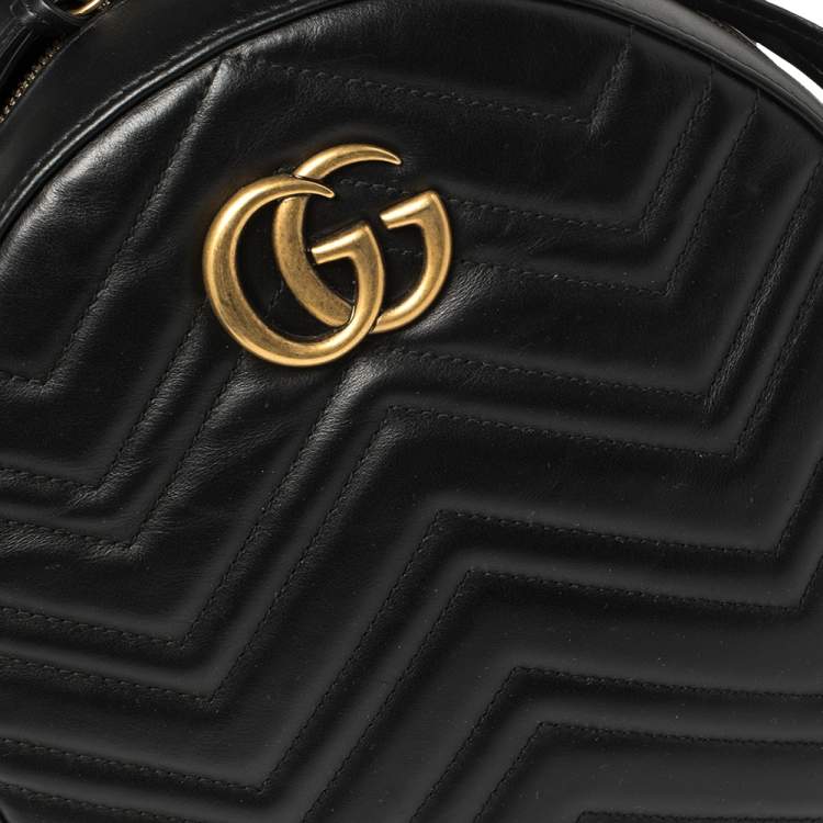 Pre Owned Gucci Black Matelassé Leather GG Marmont Backpack