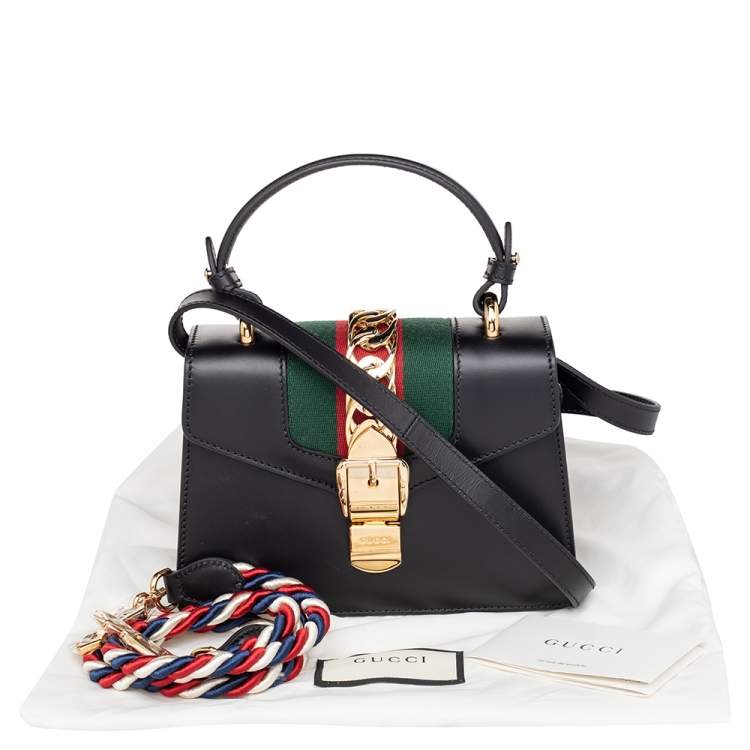 Pre Owned Gucci Black Leather Mini Sylvie Top Handle Bag