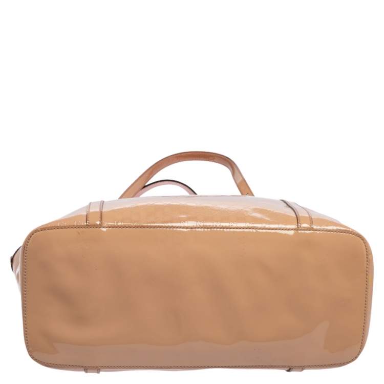 Pre Owned Gucci Beige Microguccissima Patent Leather Medium Nice Tote