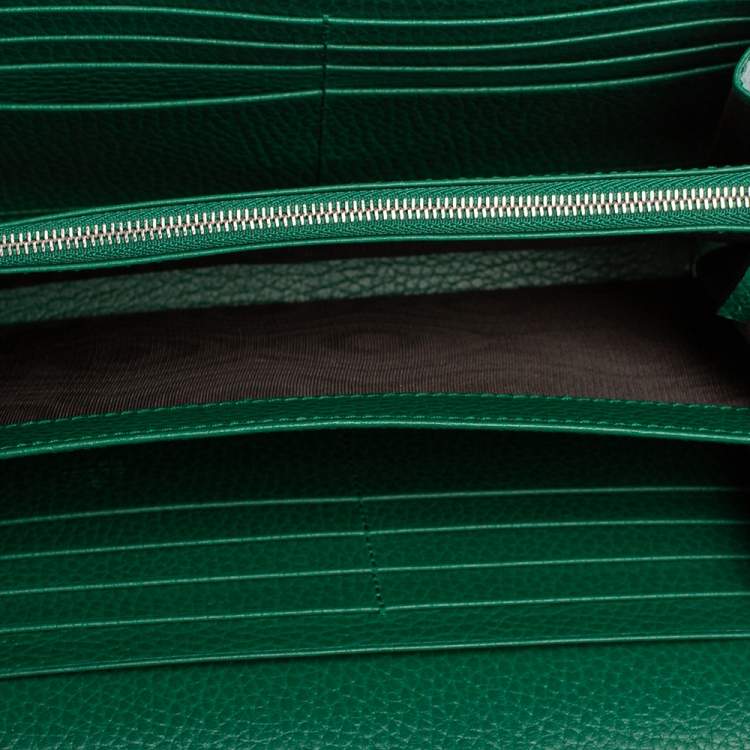 Pre Owned Gucci Green Leather Dionysus Wallet On Chain