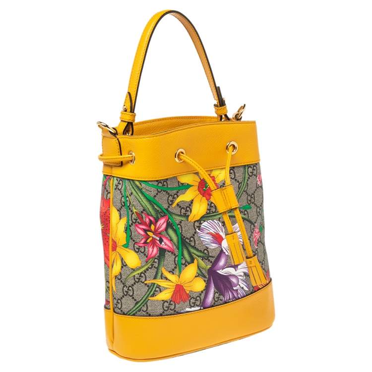 Pre Owned Gucci Yellow Flora GG Supreme and Leather Small Ophidia Bucket Bag