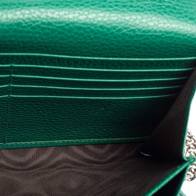 Pre Owned Gucci Green Leather Dionysus Wallet On Chain