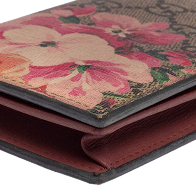 Pre Owned Gucci Pink/Beige GG Supreme Blooms Card Case