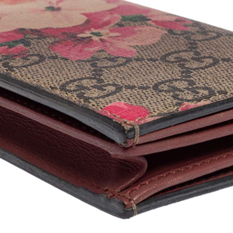Pre Owned Gucci Pink/Beige GG Supreme Blooms Card Case