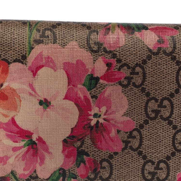Pre Owned Gucci Pink/Beige GG Supreme Blooms Card Case