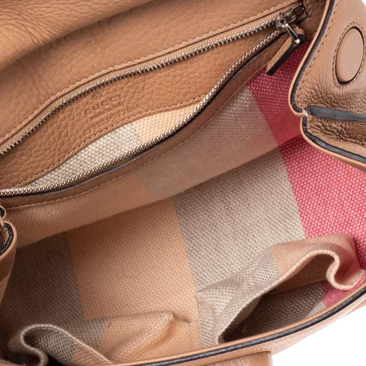 Pre Owned Gucci Beige Leather Small Bamboo Daily Top Handle Bag