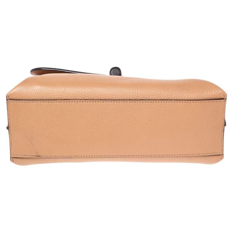 Pre Owned Gucci Beige Leather Small Bamboo Daily Top Handle Bag