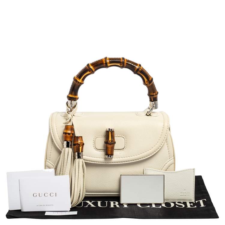 مملوكة مسبقًا Gucci White Leather Medium Tassel New Bamboo Top Handle Bag