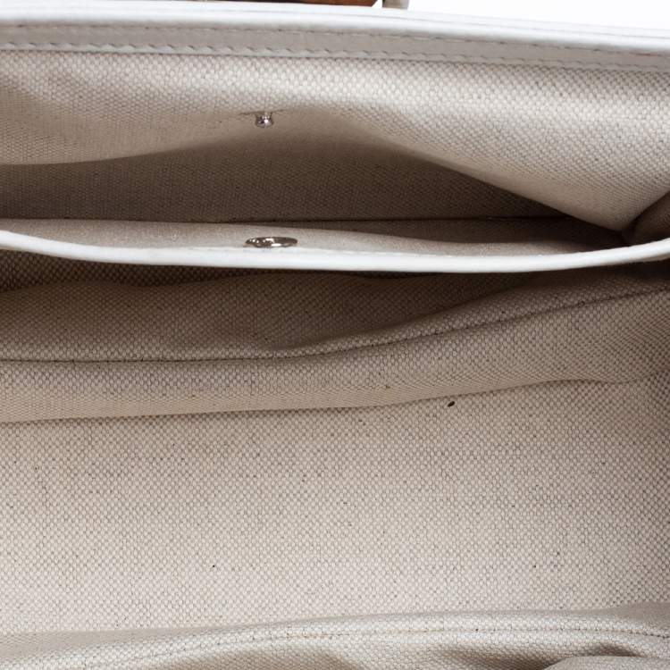 مملوكة مسبقًا Gucci White Leather Medium Tassel New Bamboo Top Handle Bag