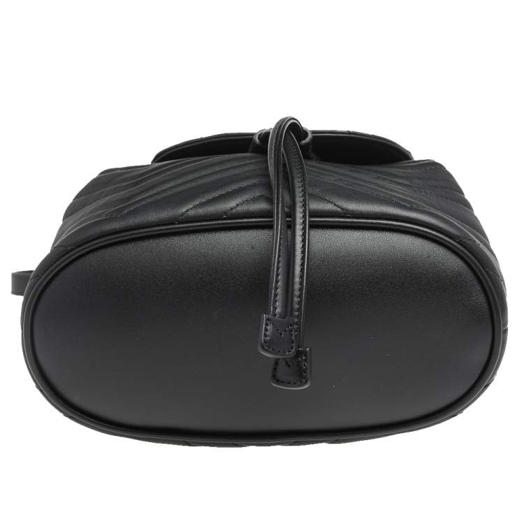 Pre Owned Gucci Black Matelassé Leather GG Marmont Backpack