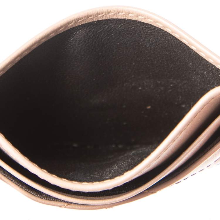 Pre Owned Gucci Beige Matelasse Leather GG Marmont Card Holder