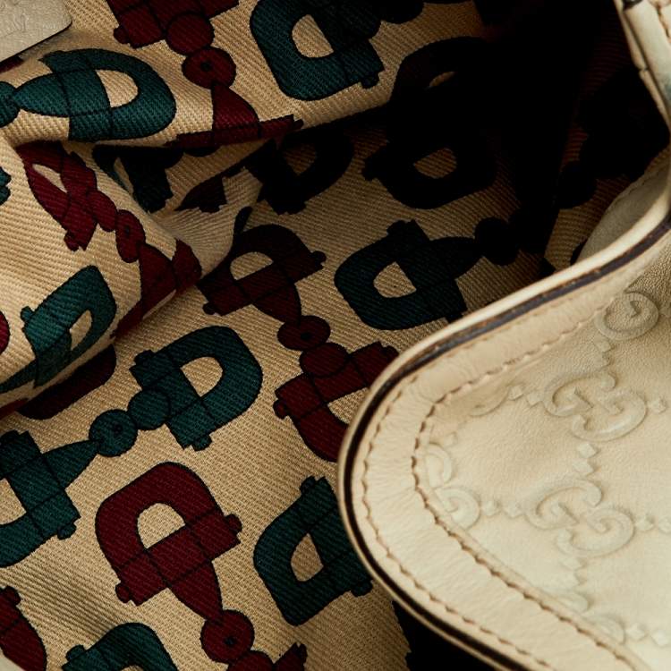 مملوكة مسبقًا Gucci Off White Guccissima Leather Peggy Bamboo Top Handle Bag