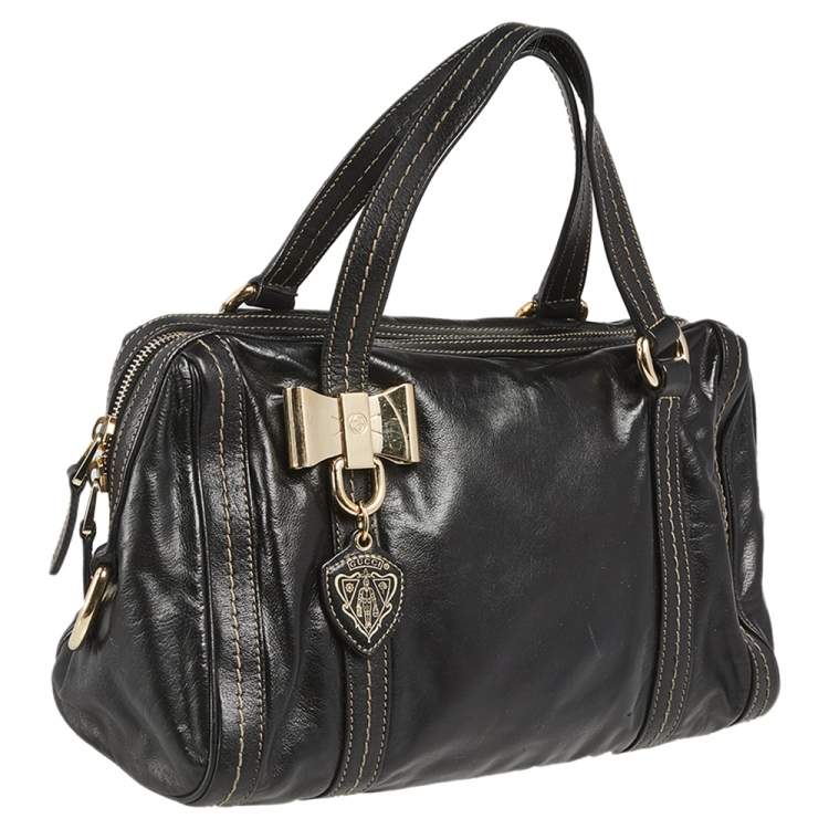 Pre Owned Gucci Black Leather Duchessa Boston Bag