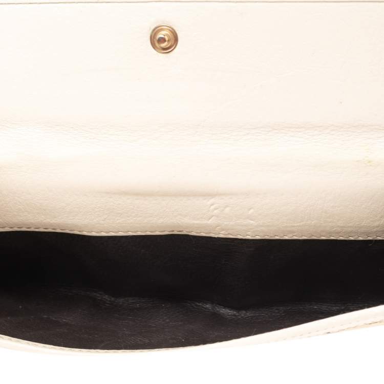 Pre Owned Gucci White/Beige GG Canvas and Leather G Bit Flap Continental Wallet