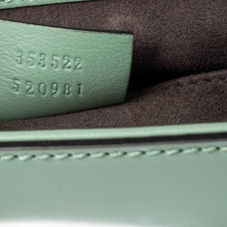 Pre Owned Gucci Light Green Leather Lady Lock Bamboo Top Handle Bag