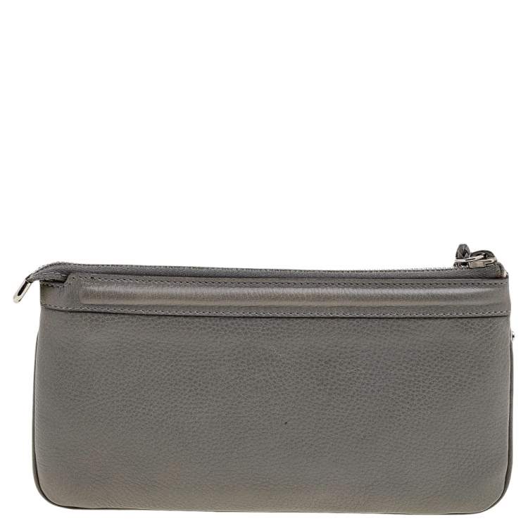 Pre Owned Gucci Grey Leather Braided Clutch