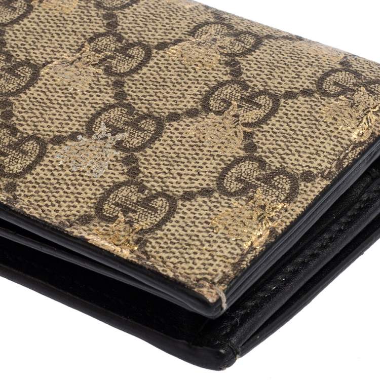 Pre Owned Gucci Beige GG Supreme Canvas and Leather Bee Print Card Case