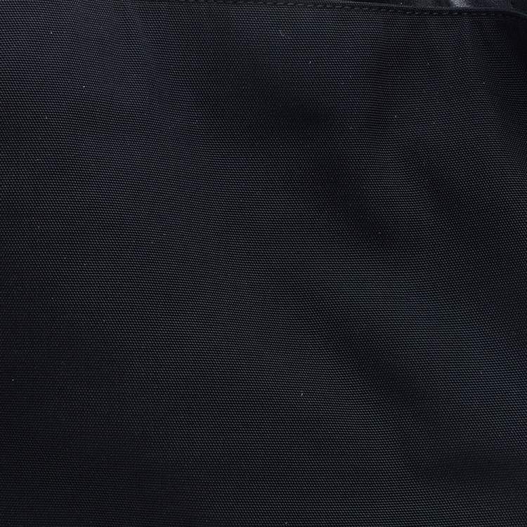 Pre Owned Gucci Black Nylon and Leather Bamboo Handle Hobo