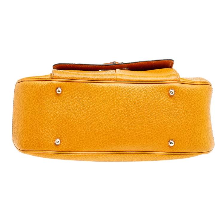 Pre Owned Gucci Yellow Leather Bamboo Top handle Bag