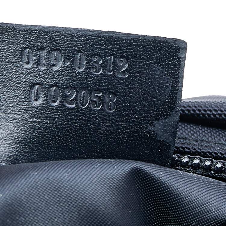 Pre Owned Gucci Black Nylon and Leather Hobo