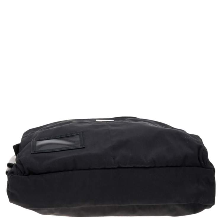 Pre Owned Gucci Black Nylon and Leather Hobo