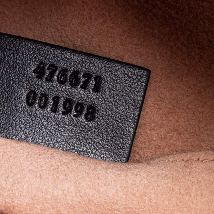 Pre Owned Gucci Black Matelassé Leather GG Marmont Backpack