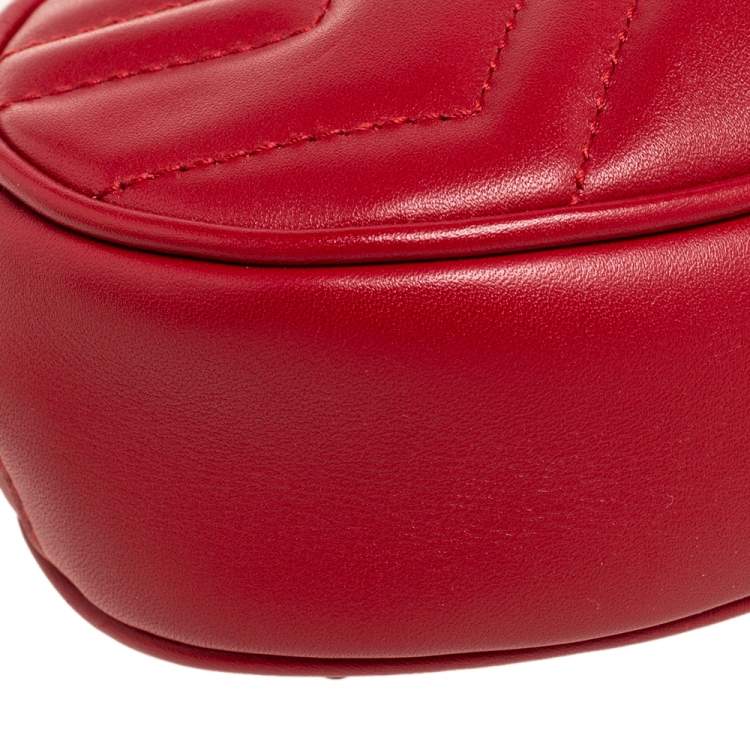 Pre Owned Gucci Red Matelassé Leather GG Marmont Belt Bag